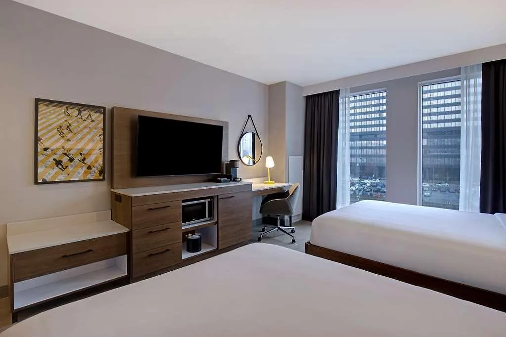 Homewood Suites By Hilton Montreal Downtown 3*,