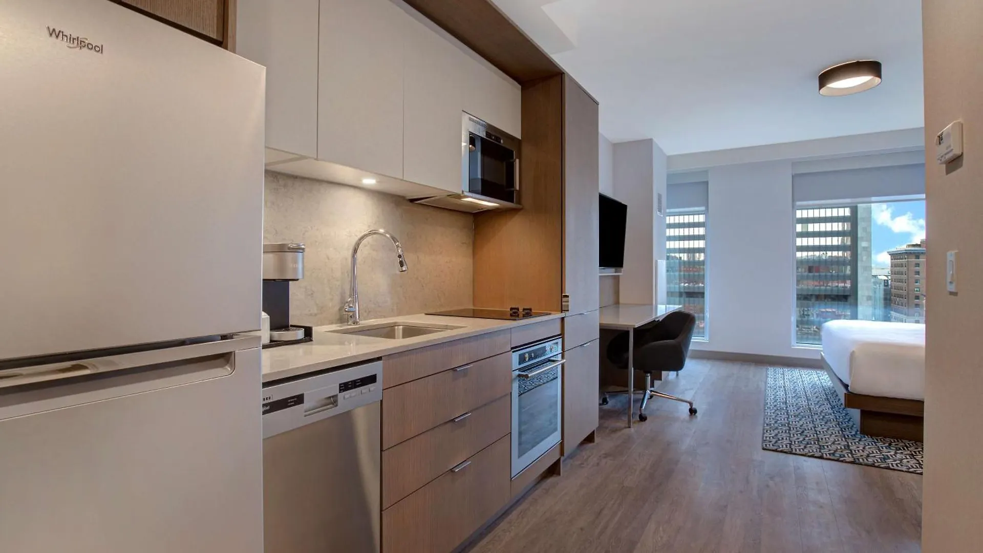 Homewood Suites By Hilton Montreal Downtown