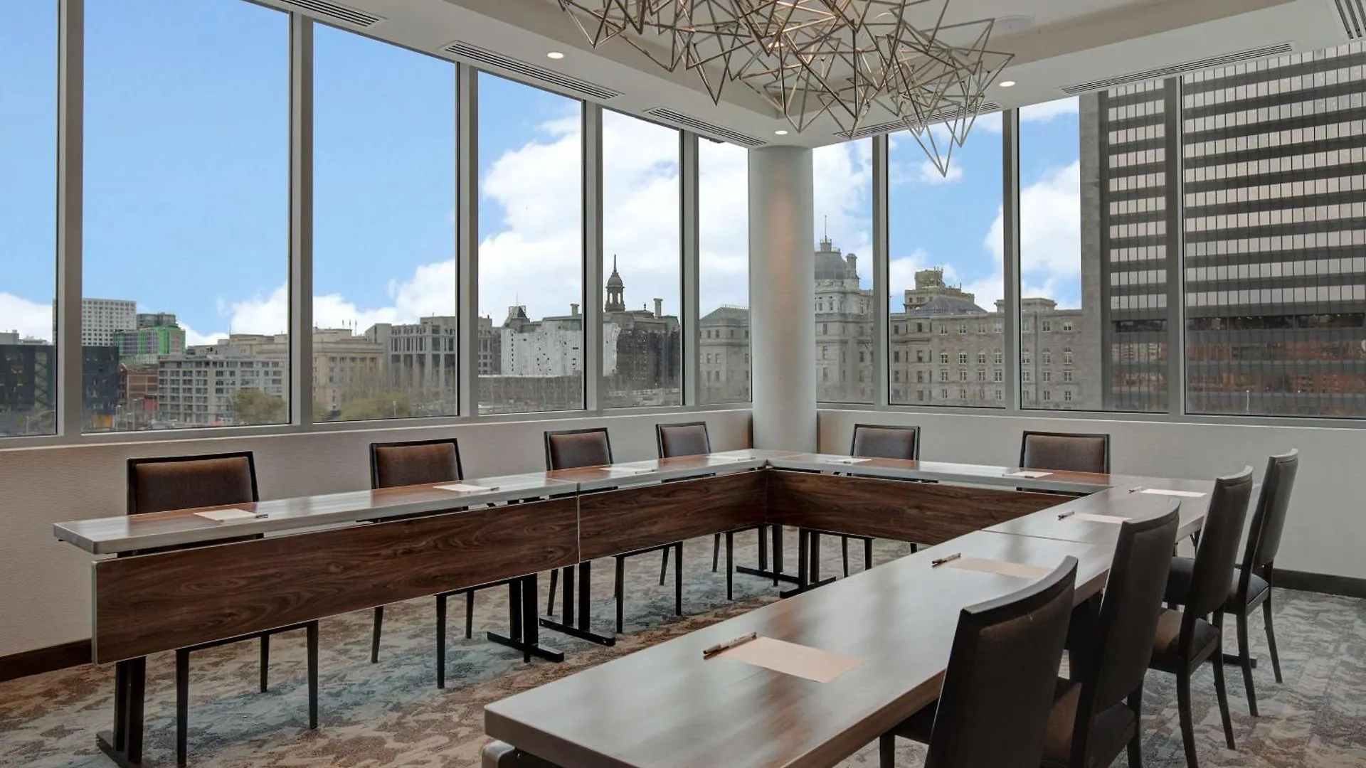 Homewood Suites By Hilton Montreal Downtown 3*,  Canada